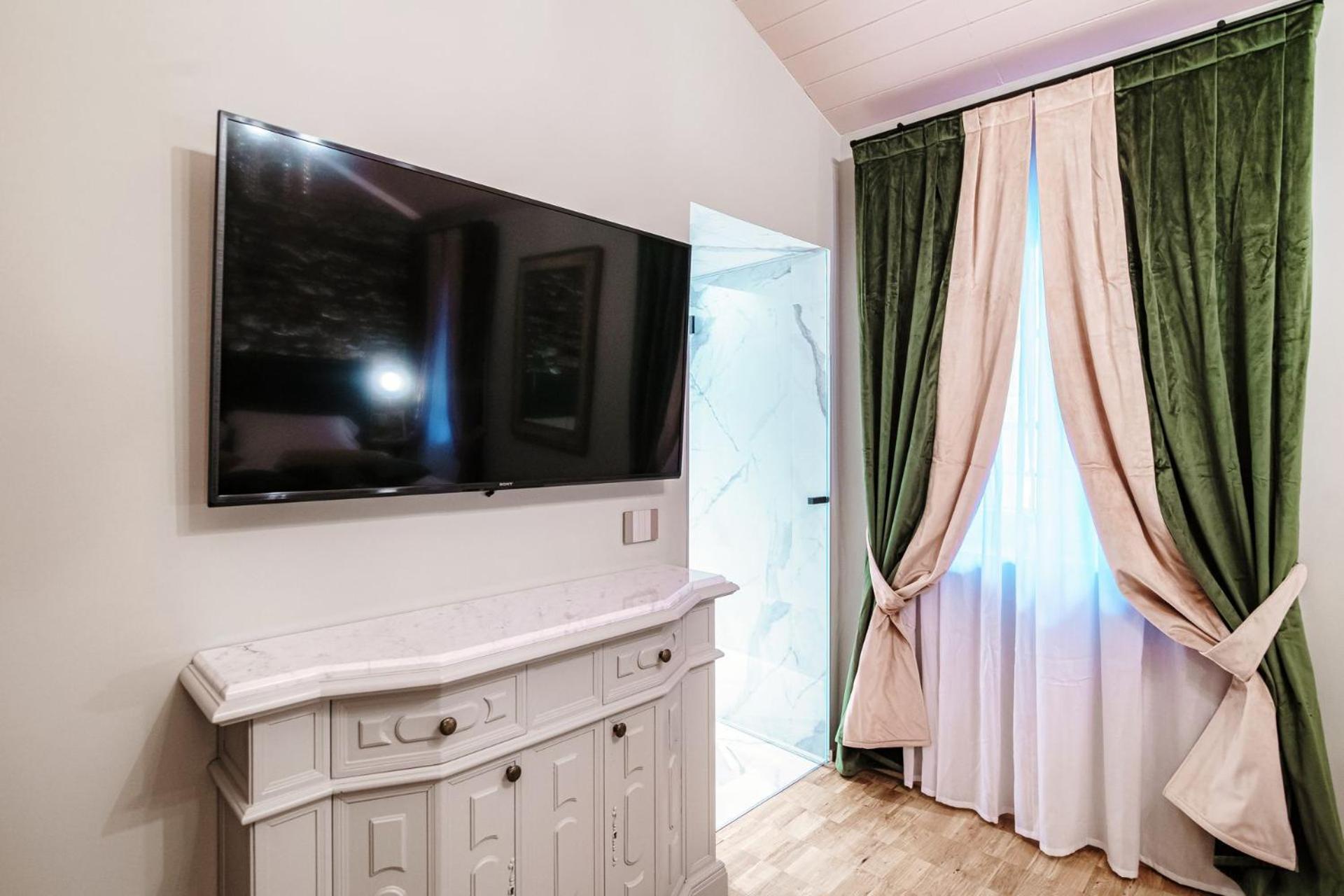 Aurum - Como Luxury Suites Стая снимка