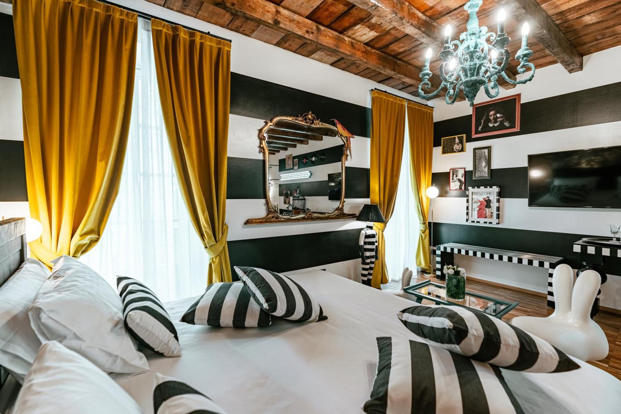 Aurum - Como Luxury Suites Стая снимка